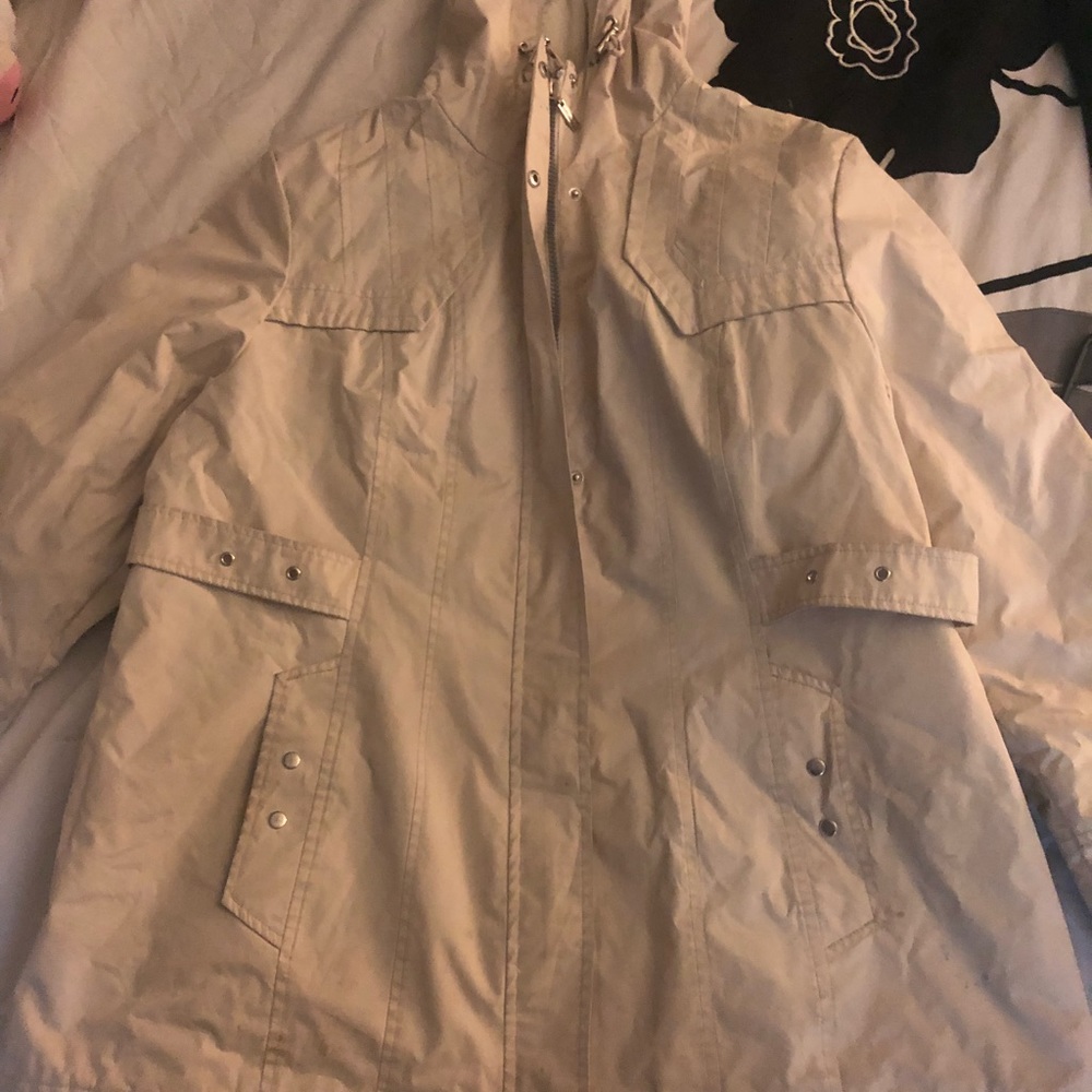 Tan/ off cream rain coat
